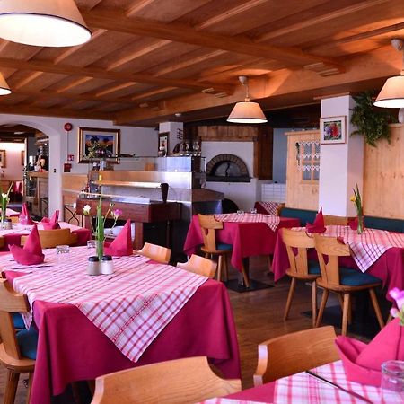 Appartamenti Astoria La Villa La Villa  Zewnętrze zdjęcie